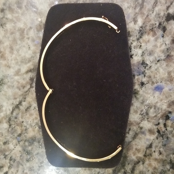 Inspiration Bangle - Love - Picture 5 of 5